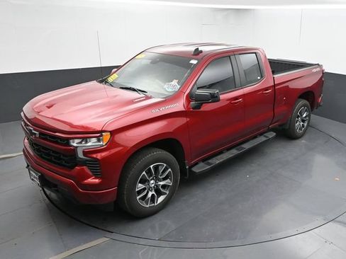 Used 2025 Chevrolet Silverado 1500 RST AWD/4WD image 41