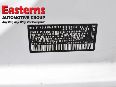 Used 2025 Volkswagen Jetta Sport FWD image 34