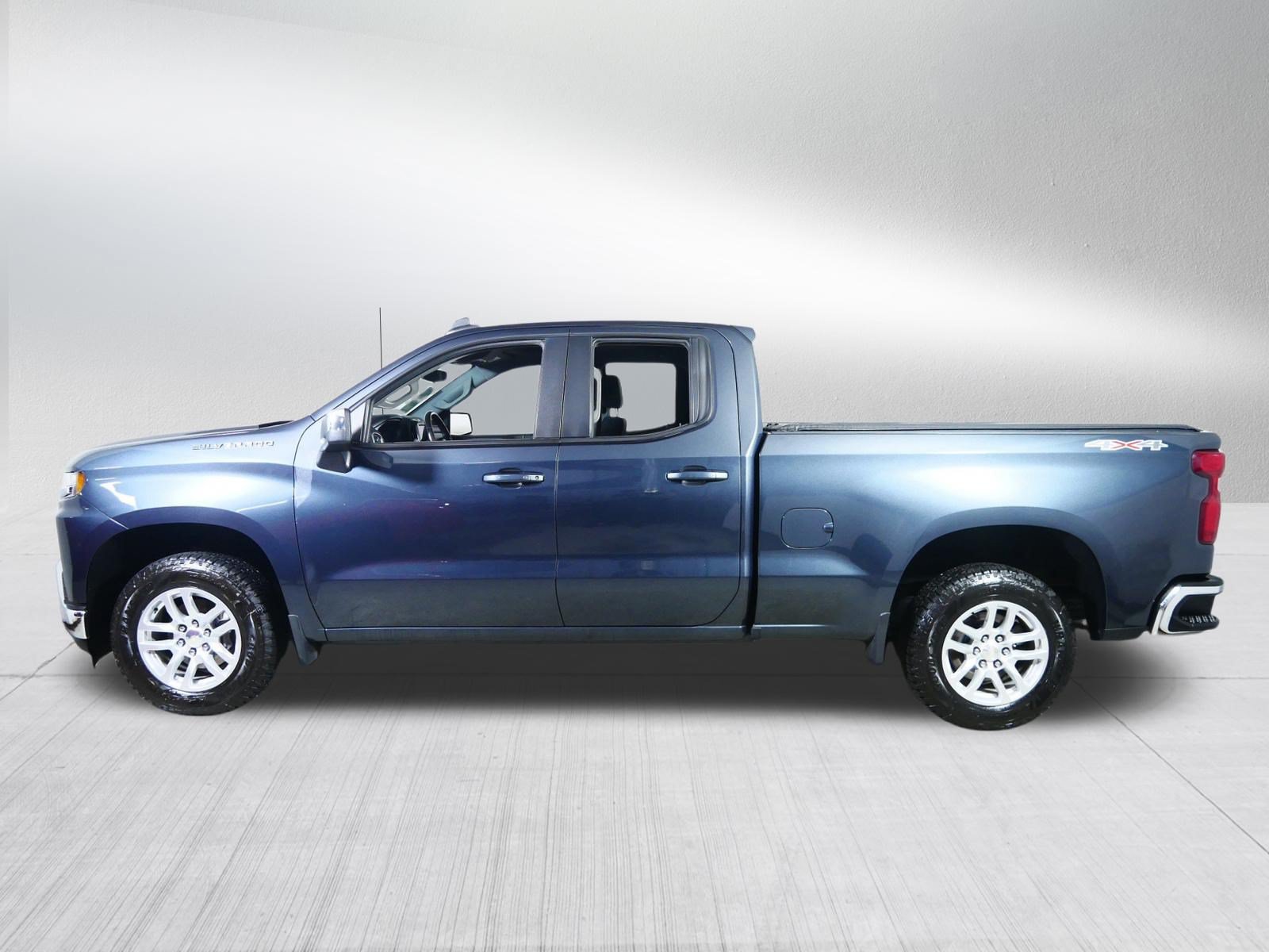 Used 2019 Chevrolet Silverado 1500 LT w/ All-Star Edition AWD/4WD image 4