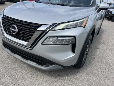 Used 2023 Nissan Rogue SV AWD/4WD image 9