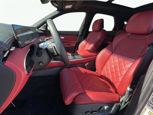New 2026 Genesis GV70 3.5T Sport Prestige AWD/4WD image 14