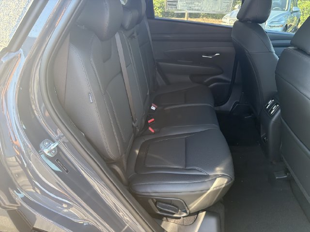 New 2026 Hyundai Tucson SEL FWD image 17
