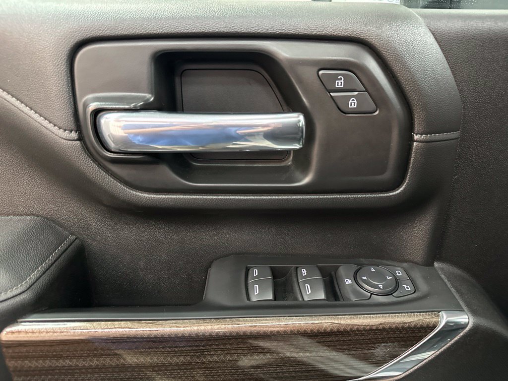 Used 2022 Chevrolet Silverado 2500 LT w/ Convenience Package AWD/4WD image 18