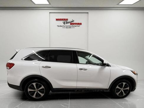 Used 2016 Kia Sorento EX w/ EX Premium Package FWD image 4