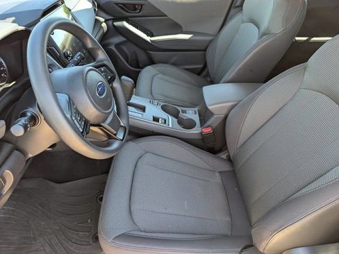 Used 2024 Subaru Crosstrek 2.5i Premium AWD/4WD image 16