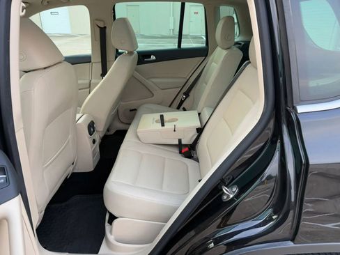 Used 2014 Volkswagen Tiguan SEL AWD/4WD image 14
