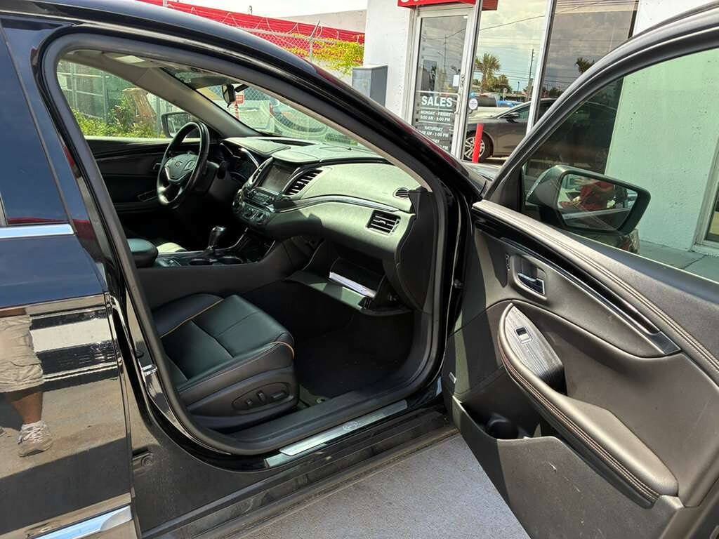Used 2019 Chevrolet Impala Premier FWD image 13