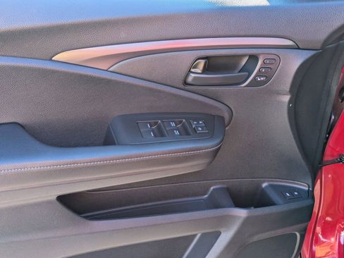 Certified 2023 Honda Passport EX-L image 15