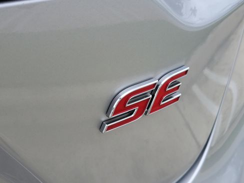 Certified 2024 Toyota Corolla SE FWD image 9