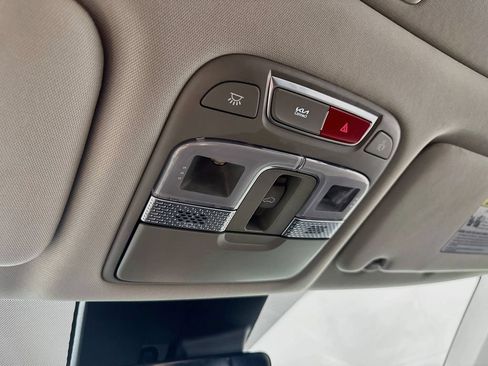 Used 2025 Kia Telluride S FWD image 34