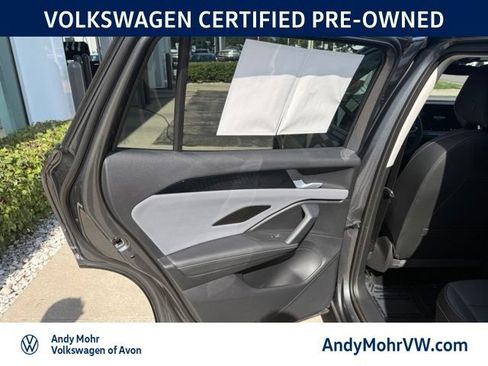Used 2026 Volkswagen Tiguan SE AWD/4WD image 22