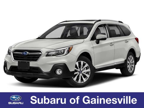 Used 2019 Subaru Outback 3.6R Touring image 1