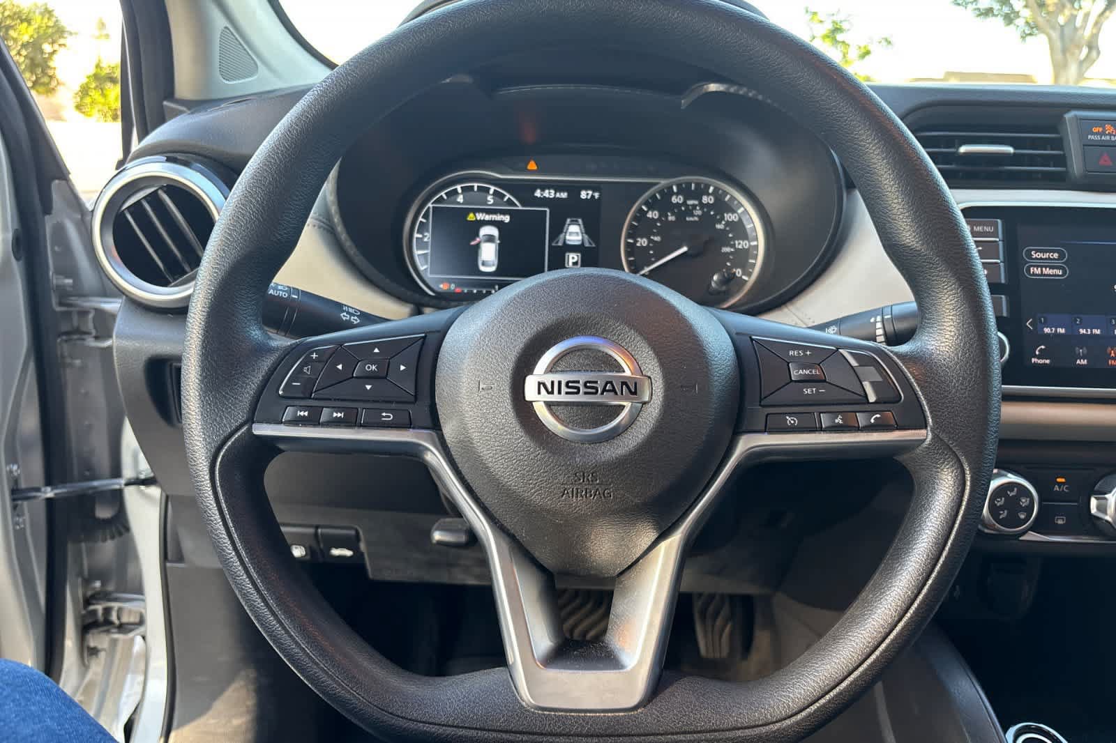 Used 2020 Nissan Versa SV FWD image 24