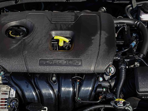 Certified 2023 Kia Forte LXS w/ LXS Technology Package FWD image 29