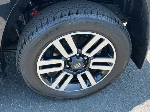 Certified 2023 Toyota 4Runner Limited AWD/4WD image 13