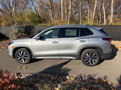 New 2026 Volkswagen Tiguan S AWD/4WD image 2