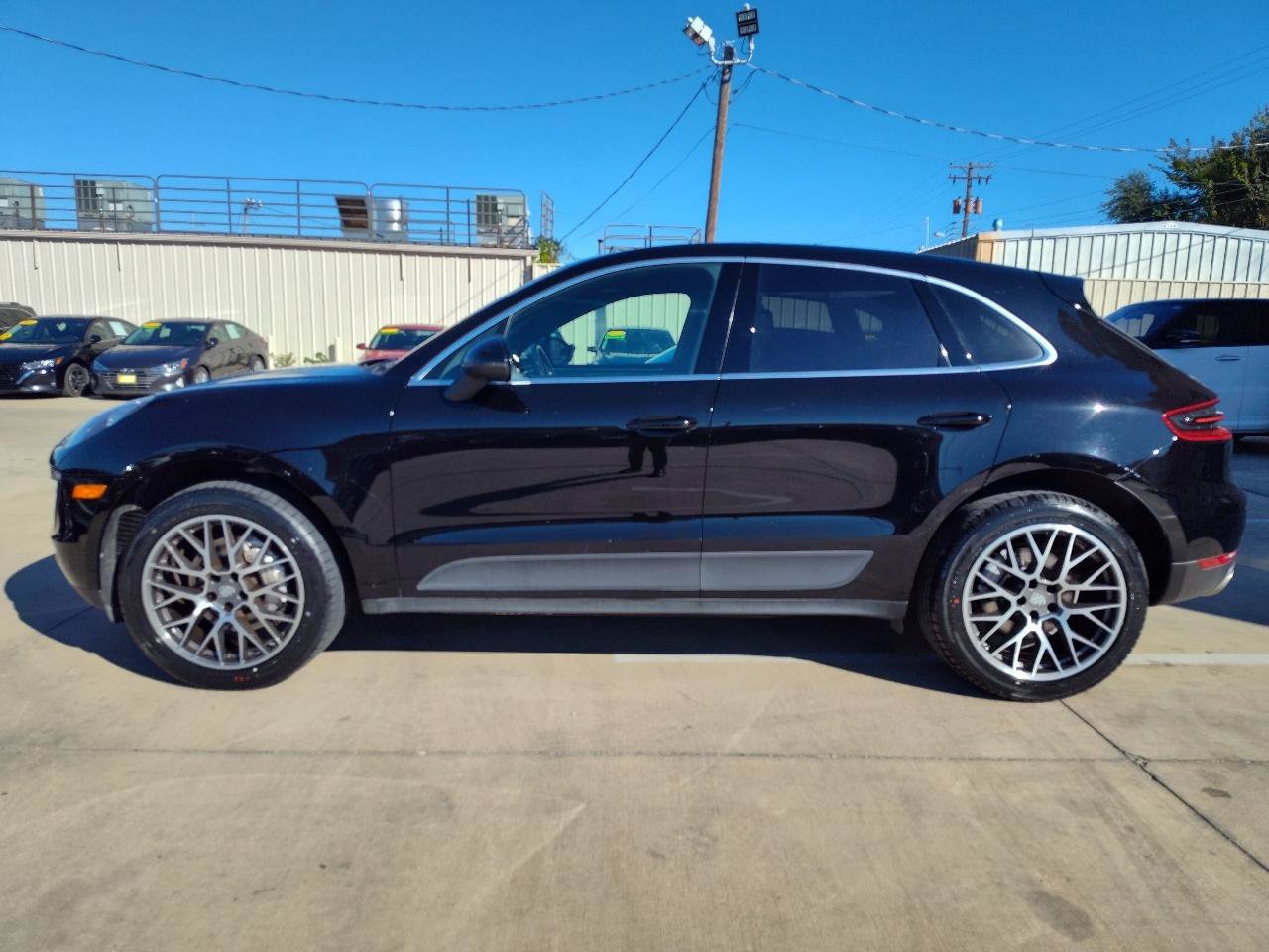 Used 2016 Porsche Macan S AWD/4WD image 7