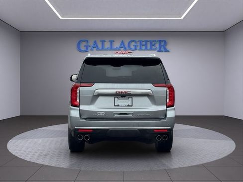 Used 2024 GMC Yukon Denali w/ Advanced Technology Package image 6