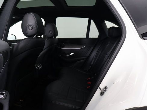 Certified 2022 Mercedes-Benz GLC 300 4MATIC image 11