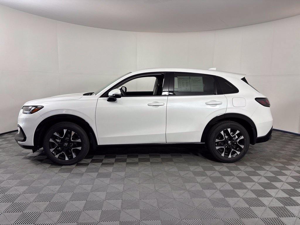 Used 2027 Honda HR-V EX-L image 6