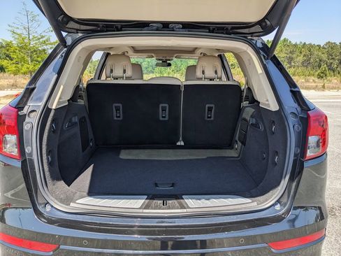 Used 2017 Buick Envision Essence image 42