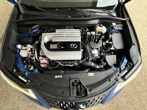 Used 2021 Lexus UX 250h w/ Premium Package image 28