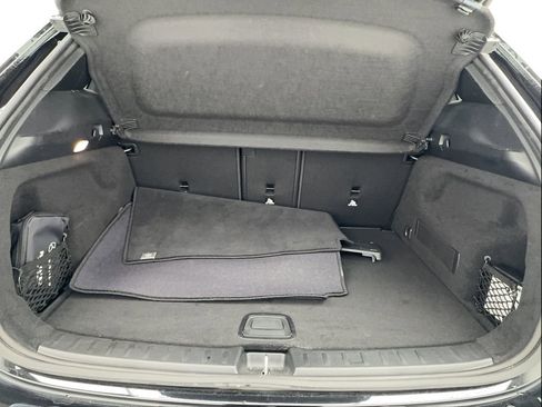 Used 2023 Mercedes-Benz GLA 250 w/ Premium Package image 17