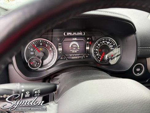 Used 2019 RAM 1500 Laramie w/ Sport Appearance Package image 11