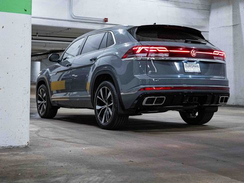 New 2026 Volkswagen Atlas Cross Sport SEL Premium R-Line AWD/4WD image 5
