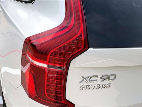 Used 2023 Volvo XC90 B6 Core w/ Climate Package AWD/4WD image 43