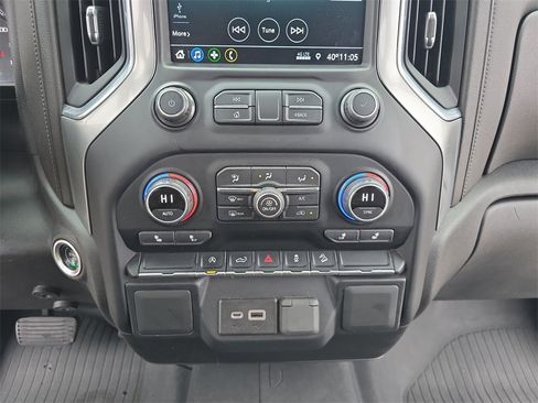 Used 2022 Chevrolet Silverado 1500 RST image 20