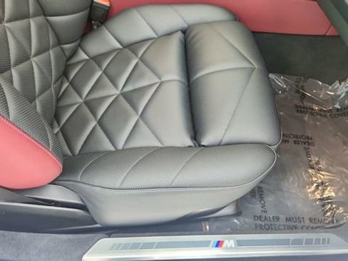 Used 2025 BMW 740i RWD image 22