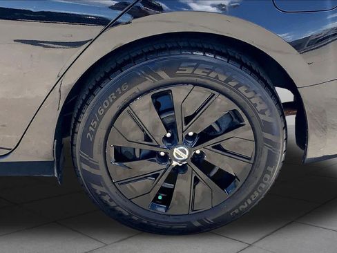 Used 2020 Nissan Altima 2.5 S FWD image 10