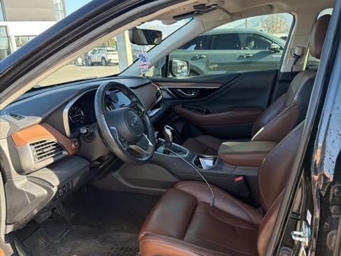 Used 2020 Subaru Outback Touring w/ Popular Package #2 image 5