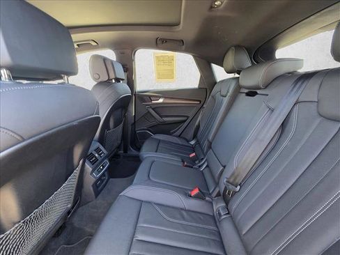 Certified 2024 Audi Q5 2.0T Premium Plus w/ Premium Plus Package image 18