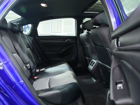 Used 2018 Honda Accord Sport image 22