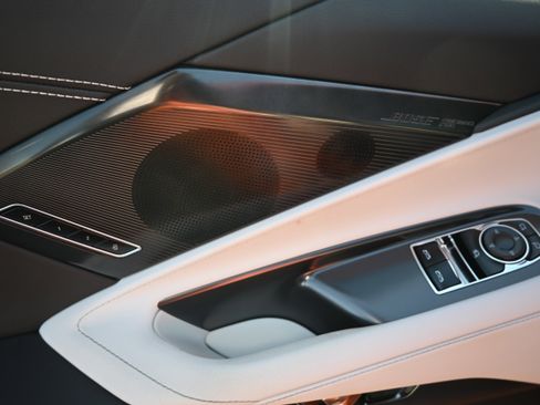 Used 2023 Chevrolet Corvette Z06 image 16