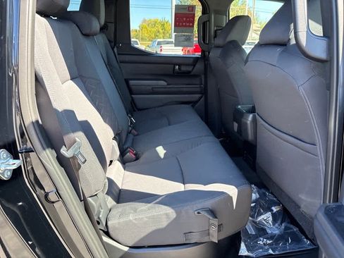 Used 2025 Toyota Tacoma SR5 w/ SR5 Upgrade Package image 7