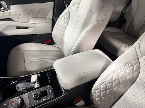 New 2025 Kia Sorento SX Prestige image 26