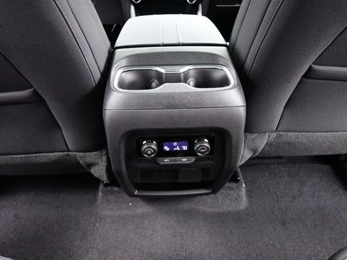 New 2026 Chevrolet Traverse LT w/ Sun and Wheel Package FWD image 43