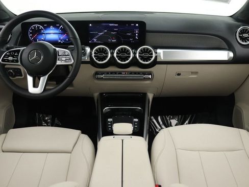 Certified 2022 Mercedes-Benz GLB 250 image 9