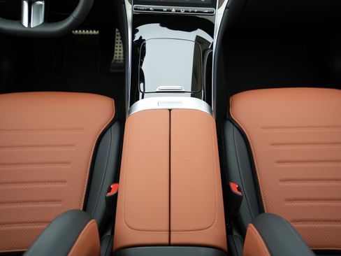 New 2026 Mercedes-Benz GLC 300 4MATIC image 28