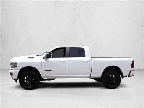 Used 2024 RAM 2500 Big Horn w/ Night Edition AWD/4WD image 2