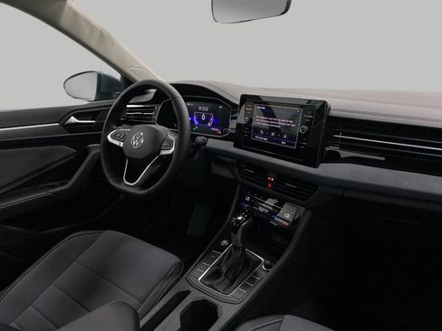 New 2025 Volkswagen Jetta SE image 17