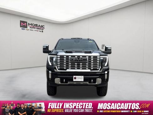 Used 2025 GMC Sierra 3500 Denali w/ Denali Reserve Package AWD/4WD image 2