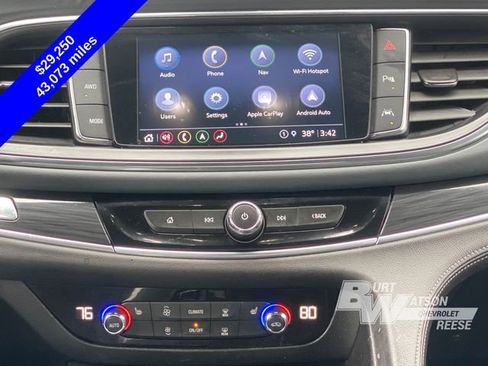 Used 2022 Buick Enclave Essence w/ Experience Buick Package image 18