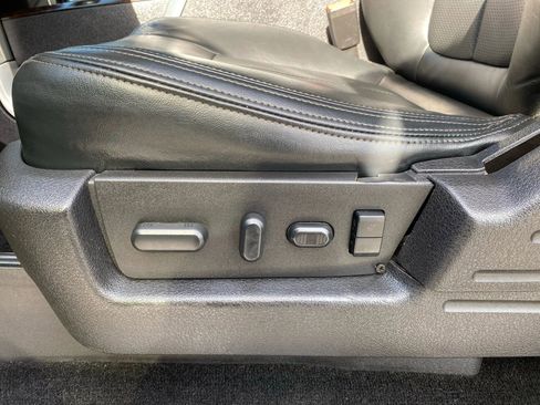 Used 2013 Ford F150 Platinum image 14