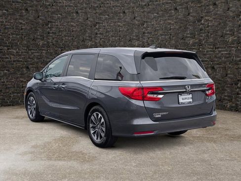 Used 2024 Honda Odyssey EX-L image 4