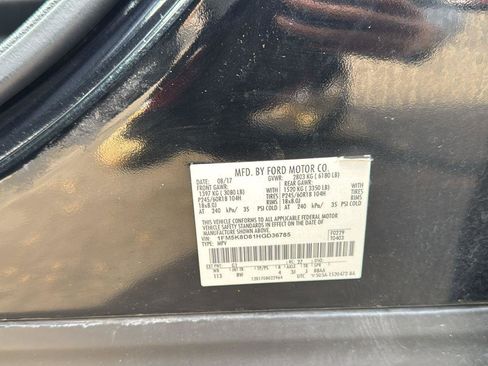 Used 2017 Ford Explorer XLT w/ Equipment Group 201A image 20