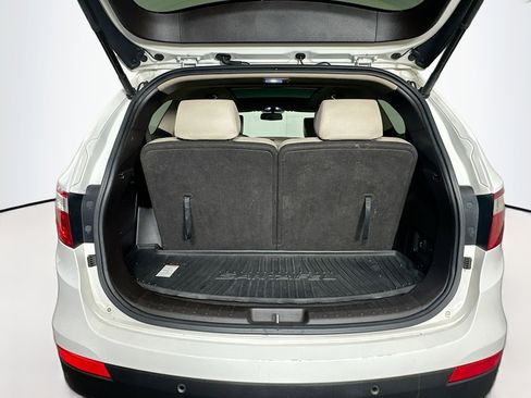 Used 2015 Hyundai Santa Fe GLS w/ Option Group 03 FWD image 29